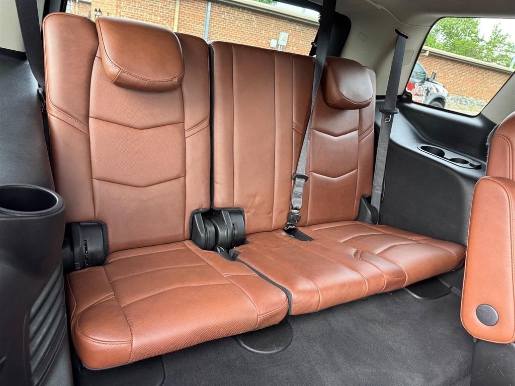 Cadillac Escalade Luxury 4WD 2019
