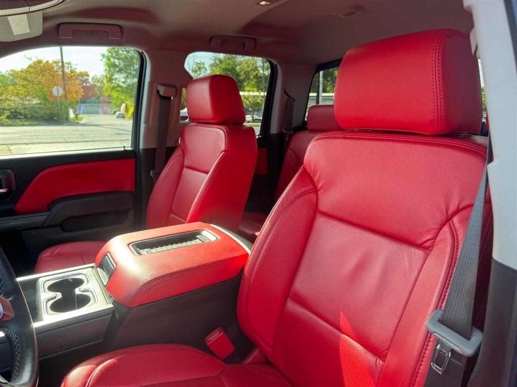 Chevrolet Silverado 1500 LTZ Double Cab Short Box 2WD 2017