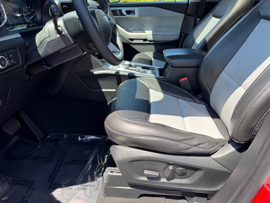 Ford Explorer XLT AWD 2022