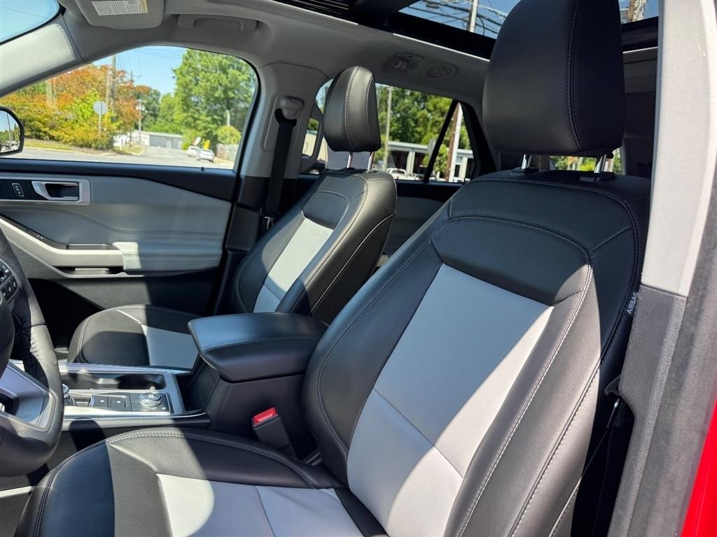 Ford Explorer XLT AWD 2022