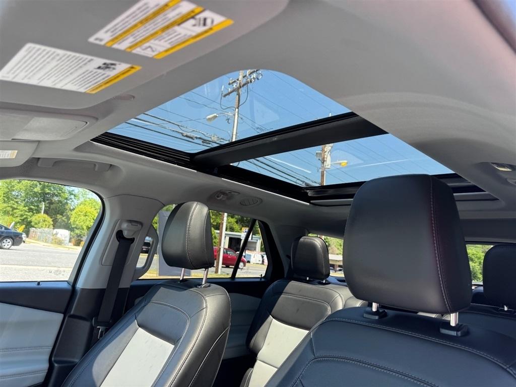 Ford Explorer XLT AWD 2022