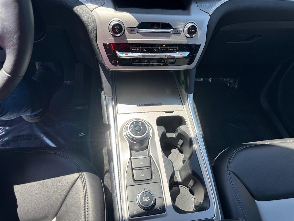 Ford Explorer XLT AWD 2022