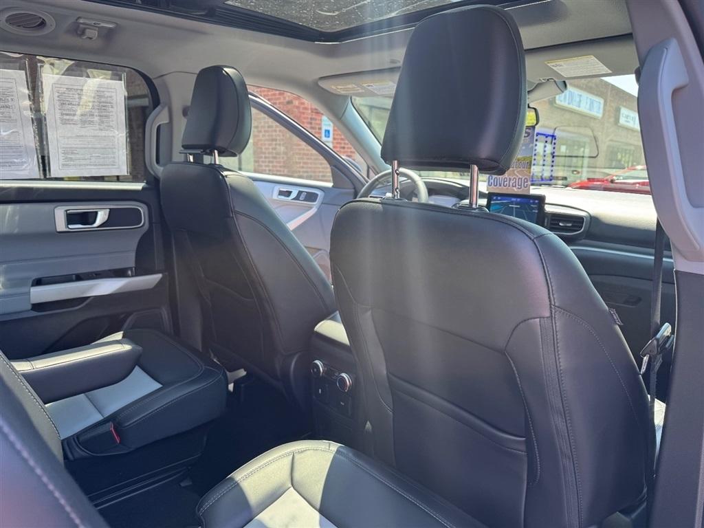Ford Explorer XLT AWD 2022