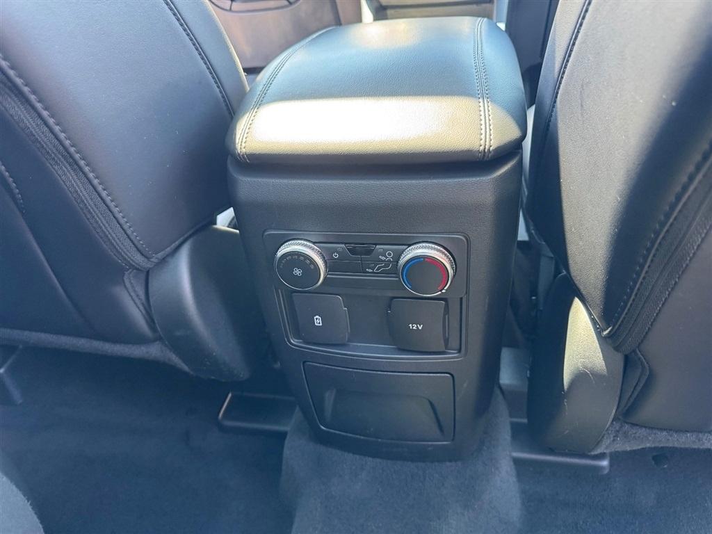 Ford Explorer XLT AWD 2022