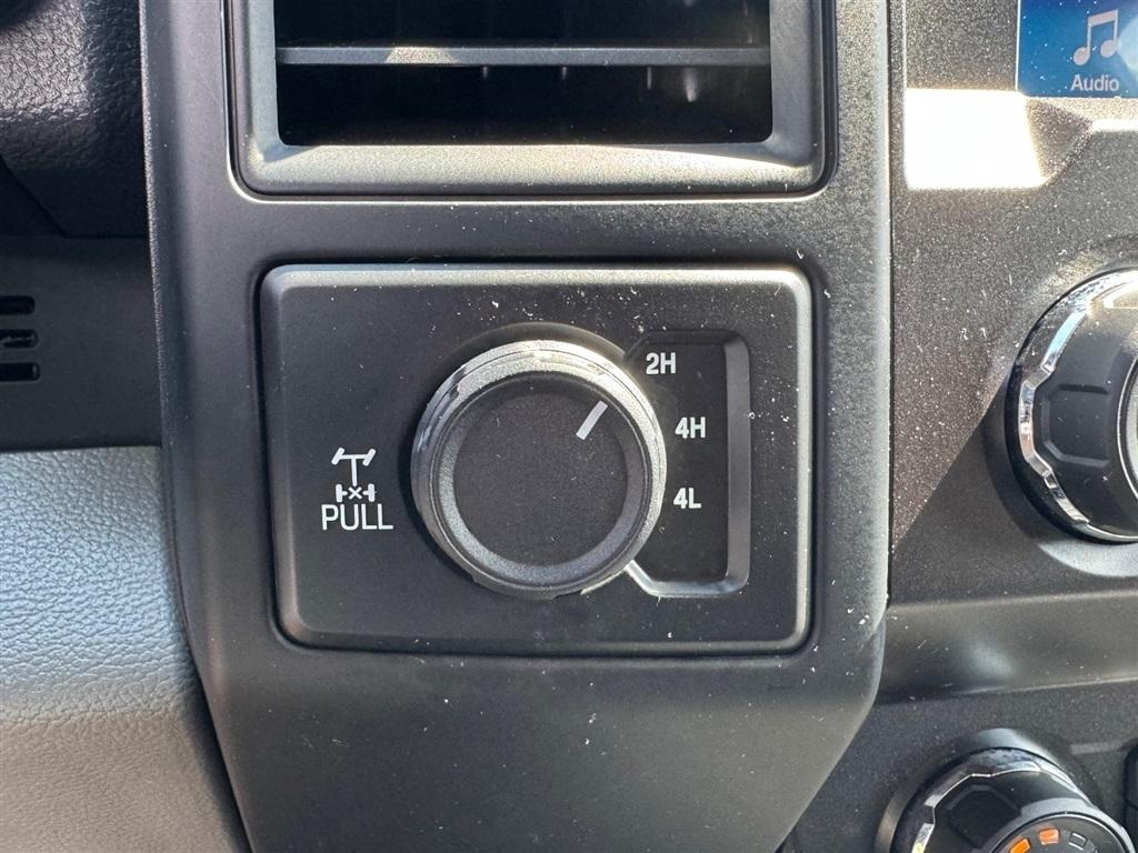 Ford F-150 STX SuperCrew 4WD 2019