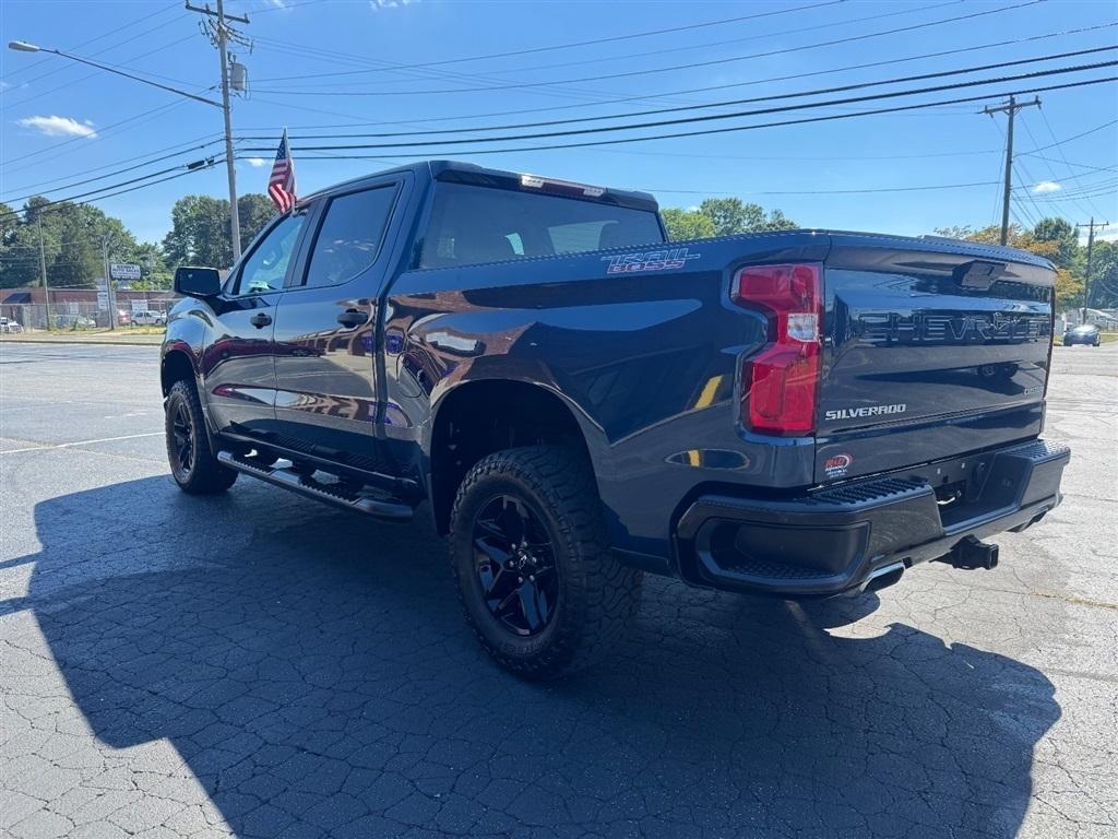 Chevrolet Silverado 1500 Custom Trail Boss Crew Cab Short Box 4WD 2020