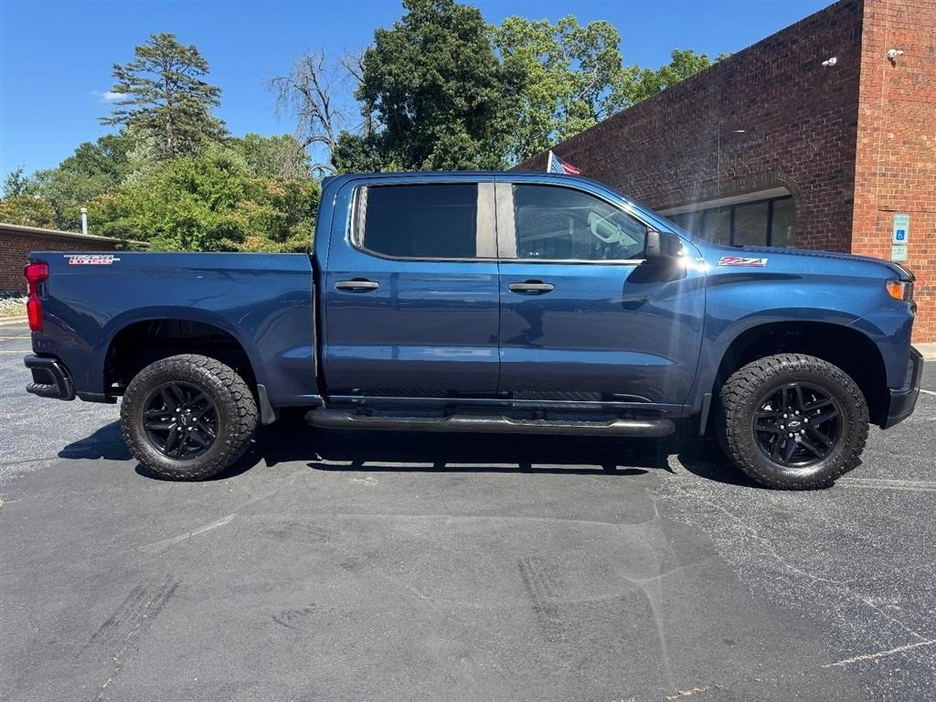 Chevrolet Silverado 1500 Custom Trail Boss Crew Cab Short Box 4WD 2020