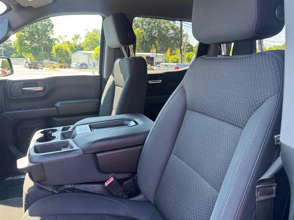 Chevrolet Silverado 1500 Custom Trail Boss Crew Cab Short Box 4WD 2020