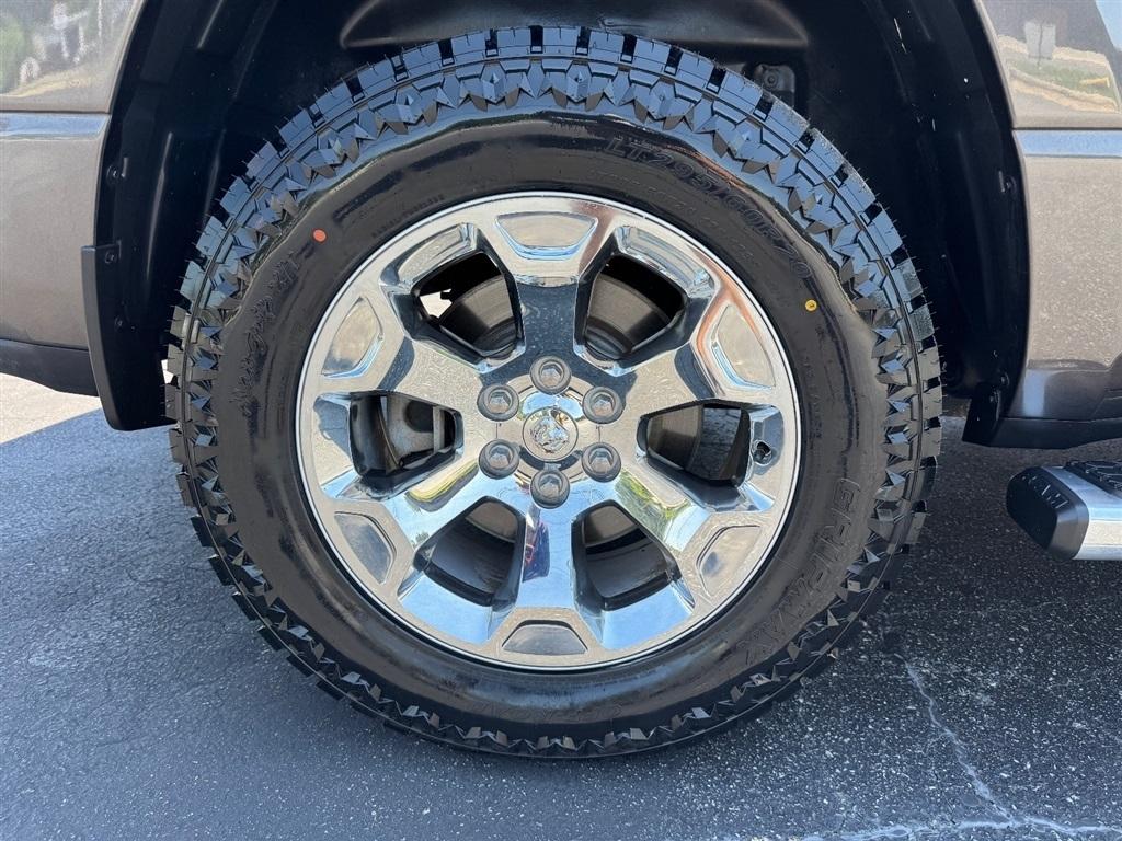 RAM 1500 Big Horn Crew Cab SWB 4WD 2019