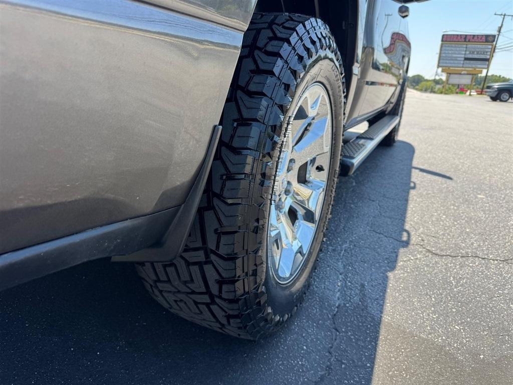 RAM 1500 Big Horn Crew Cab SWB 4WD 2019