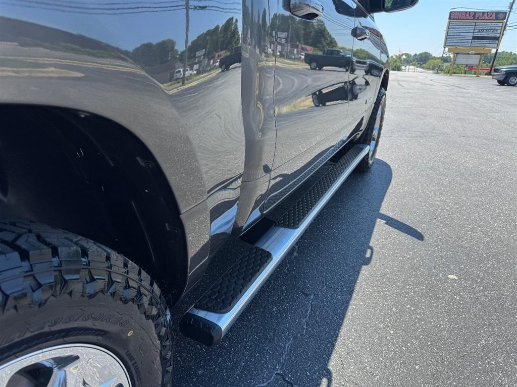 RAM 1500 Big Horn Crew Cab SWB 4WD 2019
