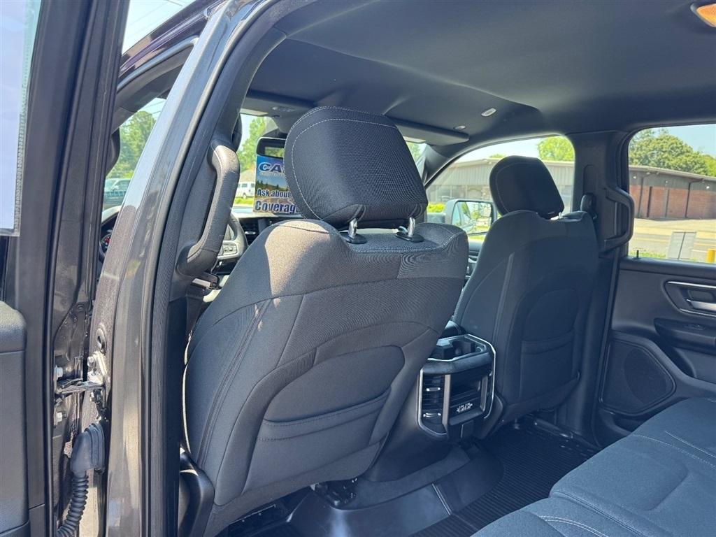 RAM 1500 Big Horn Crew Cab SWB 4WD 2019