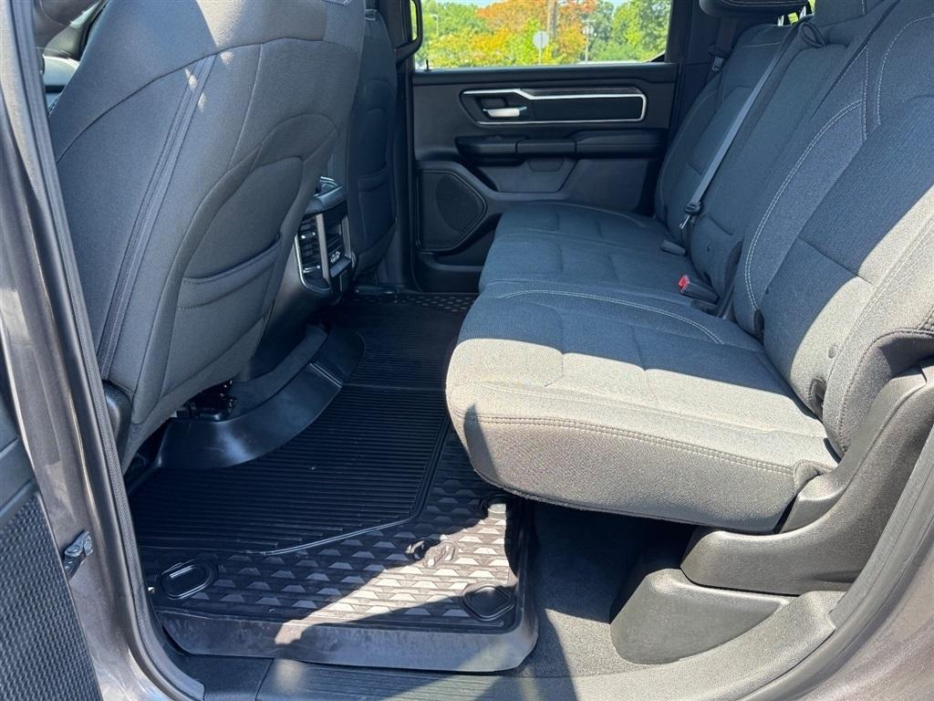 RAM 1500 Big Horn Crew Cab SWB 4WD 2019