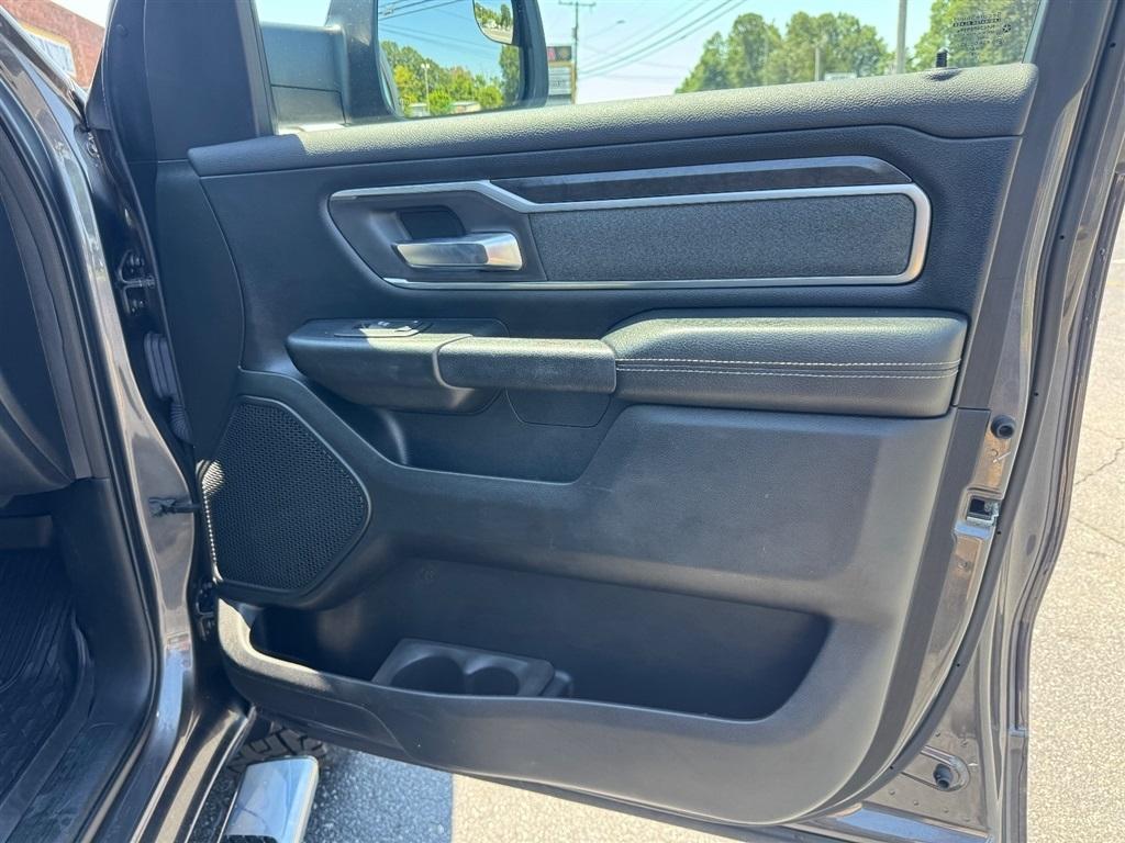 RAM 1500 Big Horn Crew Cab SWB 4WD 2019