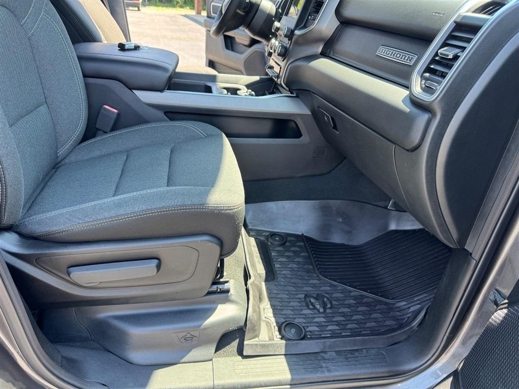 RAM 1500 Big Horn Crew Cab SWB 4WD 2019