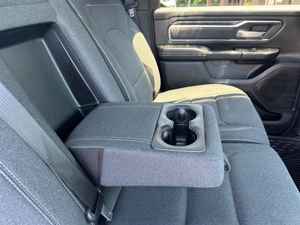 RAM 1500 Big Horn Crew Cab SWB 4WD 2019