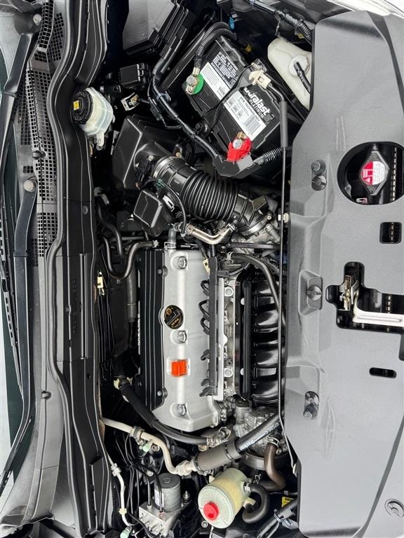 Honda CR-V EX-L 2WD AT with Navigation 2011