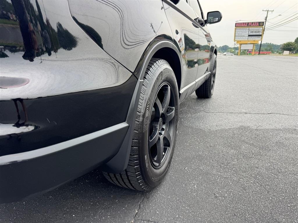 Honda CR-V EX-L 2WD AT with Navigation 2011