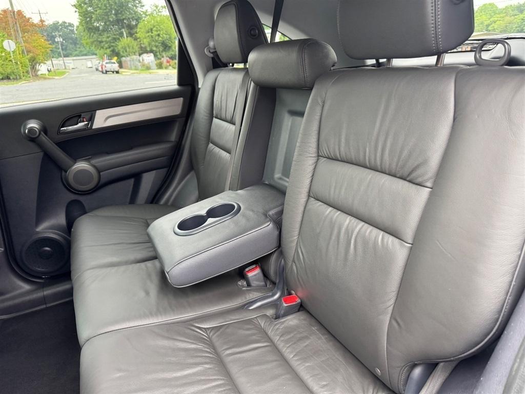 Honda CR-V EX-L 2WD AT with Navigation 2011