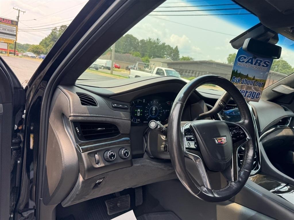 Cadillac Escalade Platinum 4WD 2019