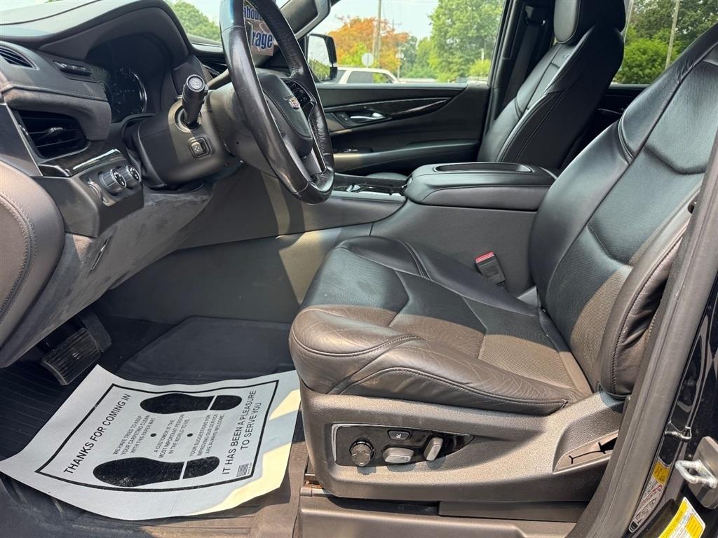 Cadillac Escalade Platinum 4WD 2019