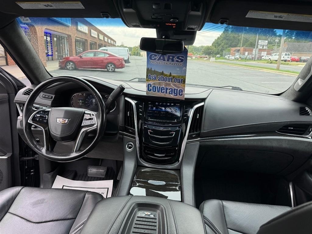 Cadillac Escalade Platinum 4WD 2019