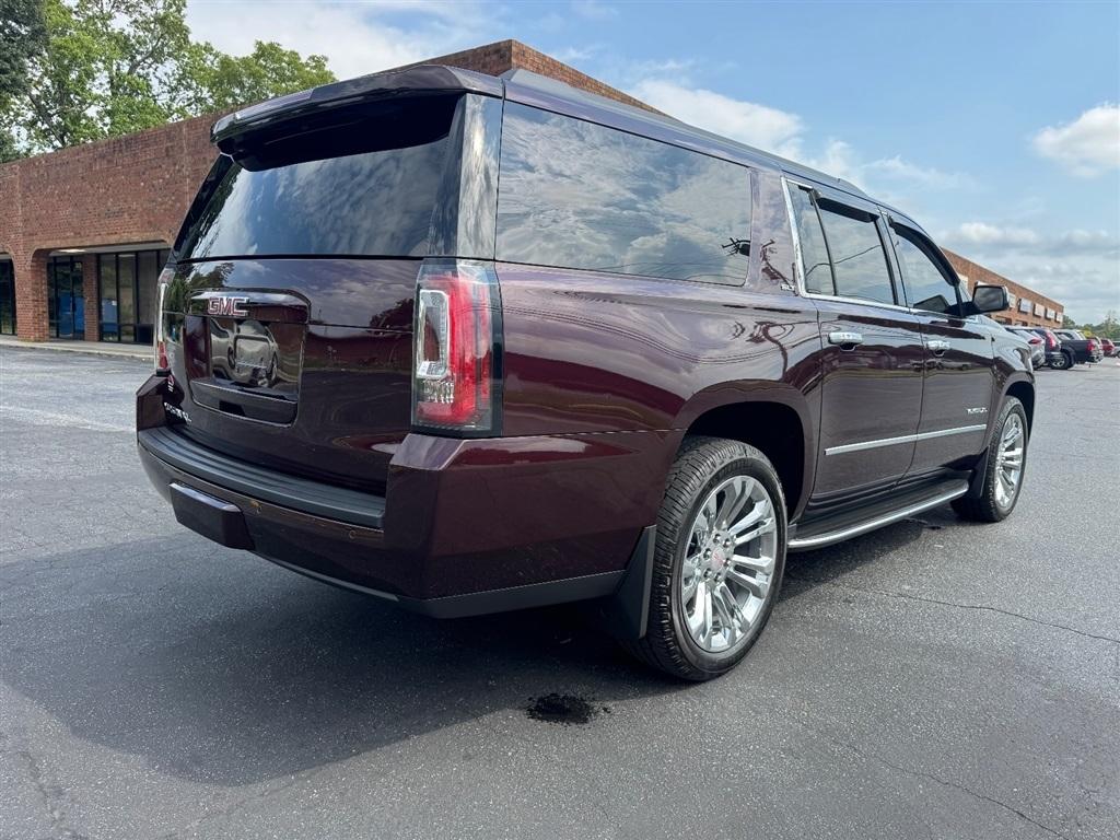GMC Yukon XL SLT 4WD 2017
