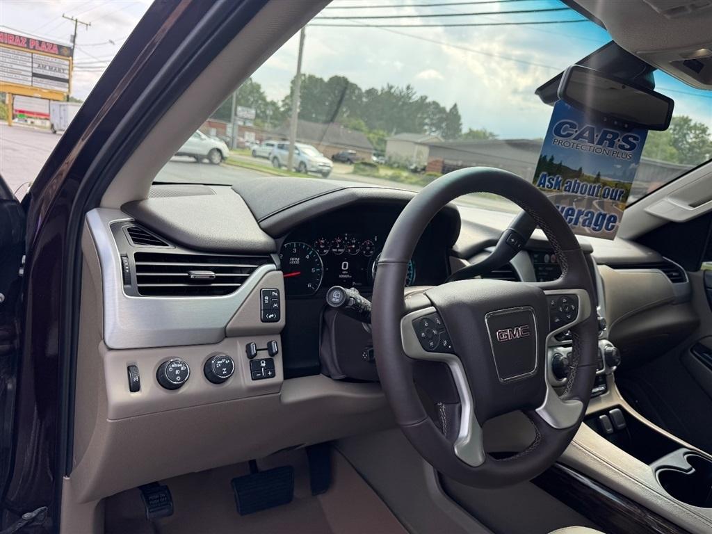 GMC Yukon XL SLT 4WD 2017