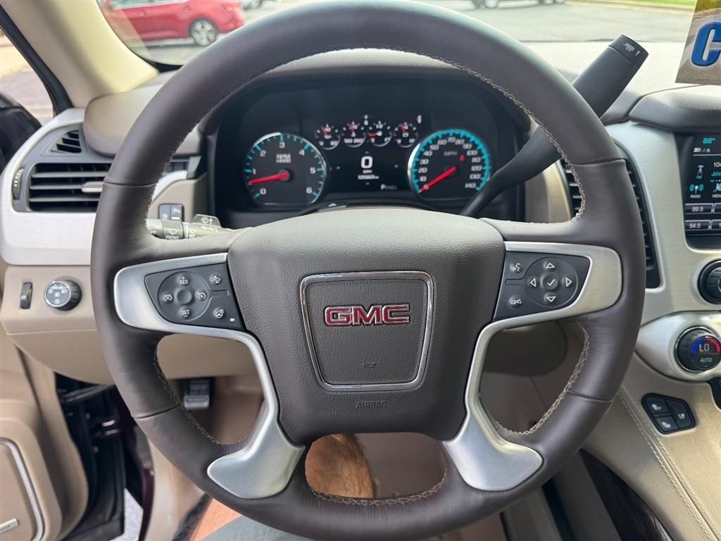 GMC Yukon XL SLT 4WD 2017