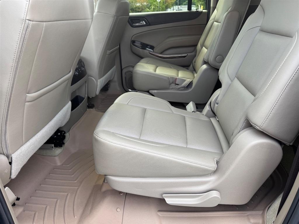 GMC Yukon XL SLT 4WD 2017
