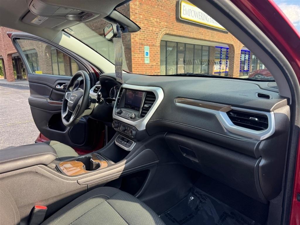GMC Acadia SLE 2021