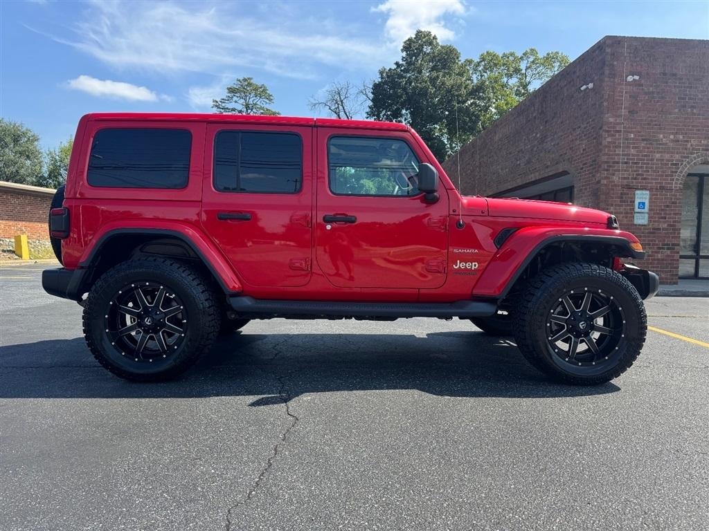 Jeep Wrangler Unlimited Sahara 2018