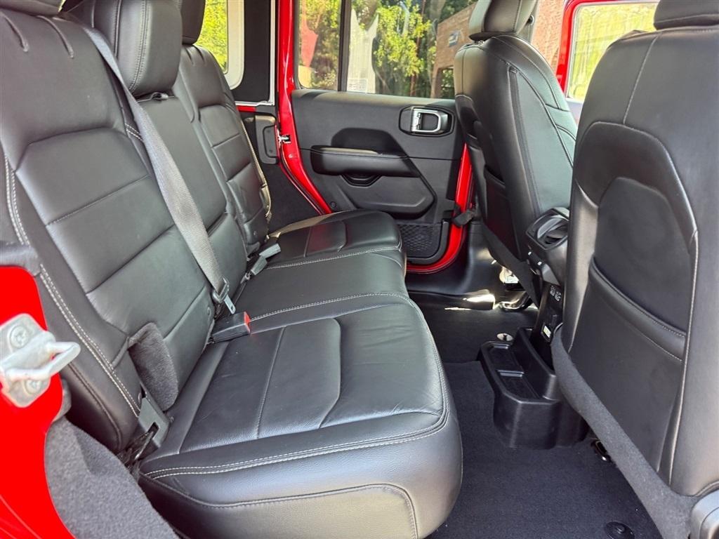 Jeep Wrangler Unlimited Sahara 2018