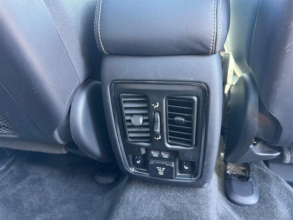 Jeep Grand Cherokee Overland 4WD 2017
