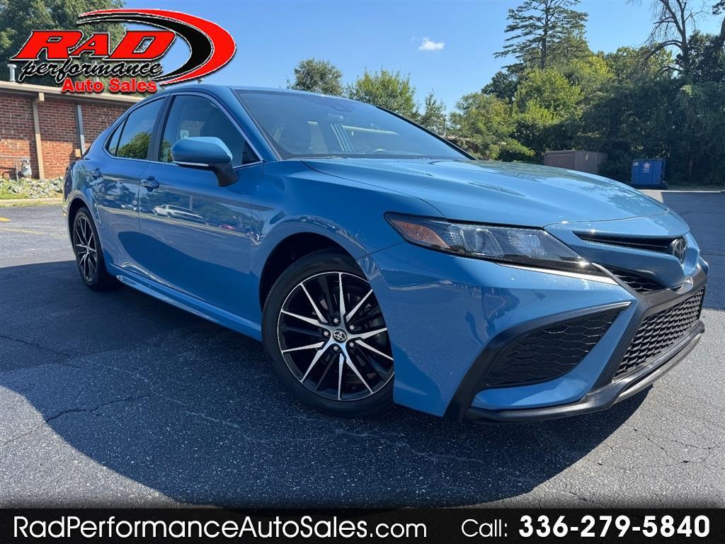 2023 Toyota Camry SE
