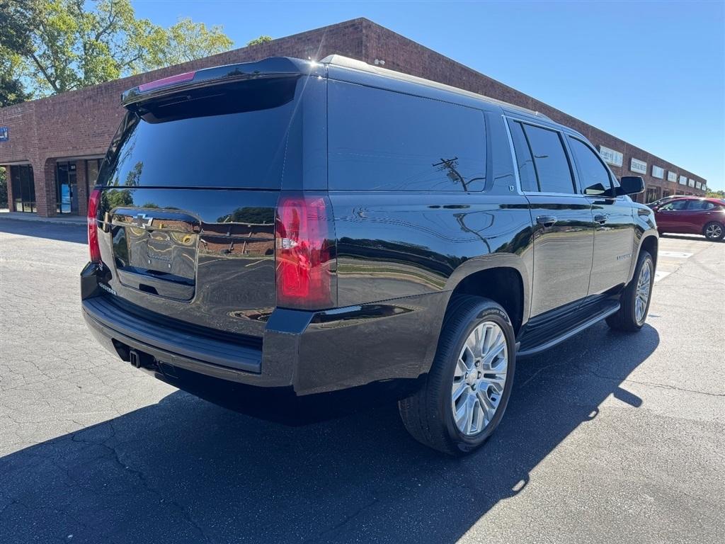 Chevrolet Suburban LT 4WD 2019