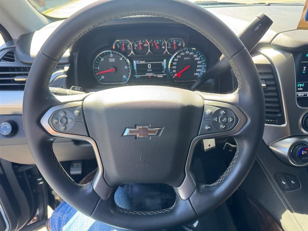 Chevrolet Suburban LT 4WD 2019
