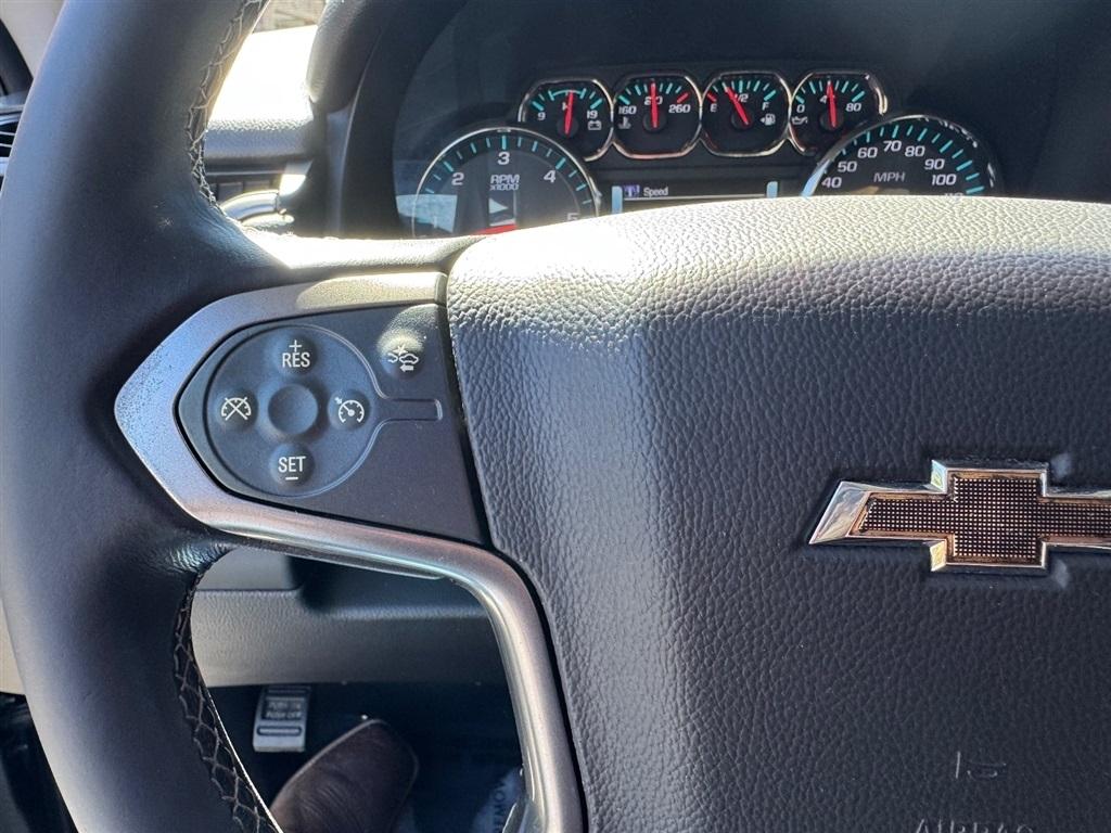 Chevrolet Suburban LT 4WD 2019