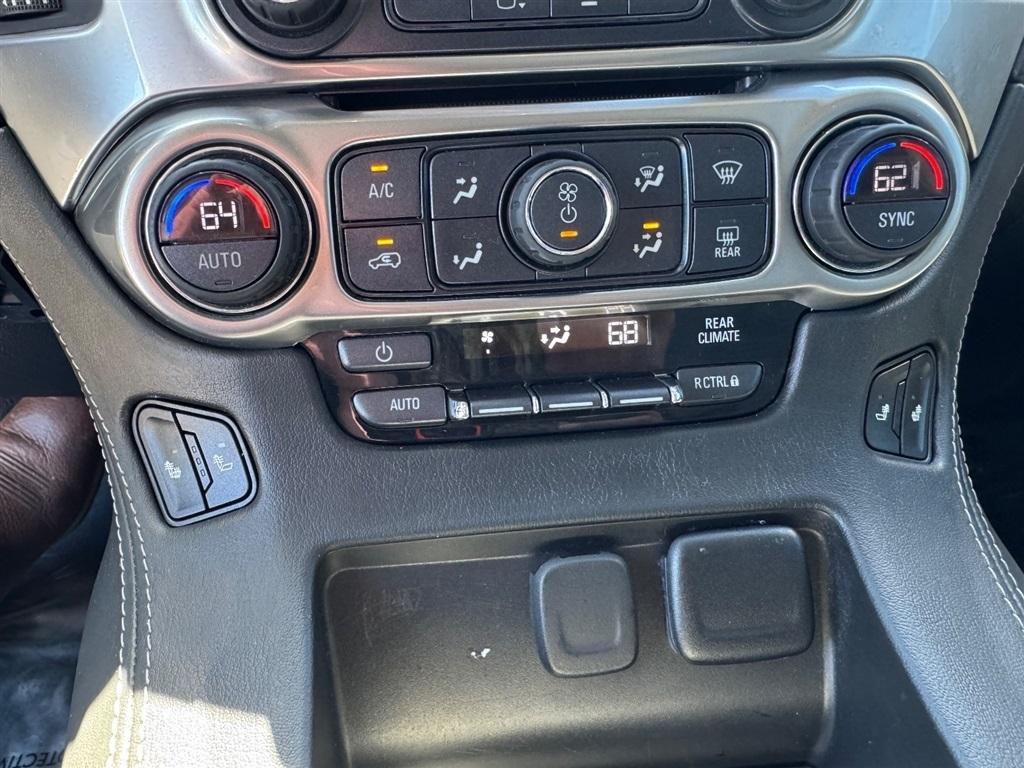Chevrolet Suburban LT 4WD 2019
