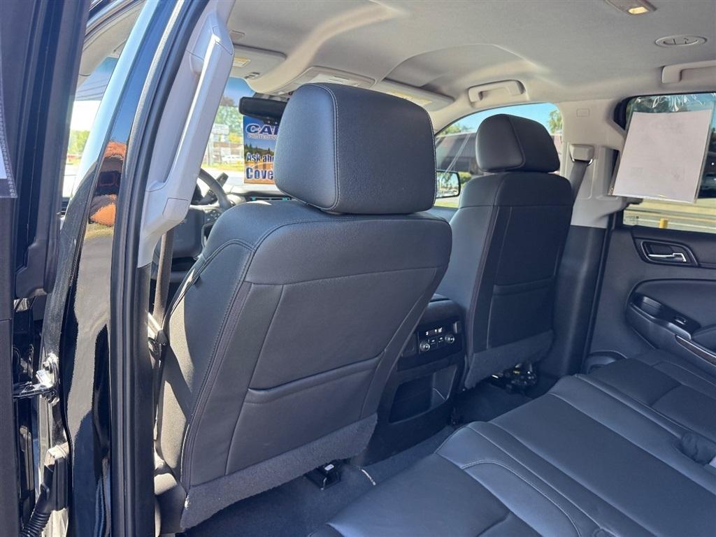 Chevrolet Suburban LT 4WD 2019
