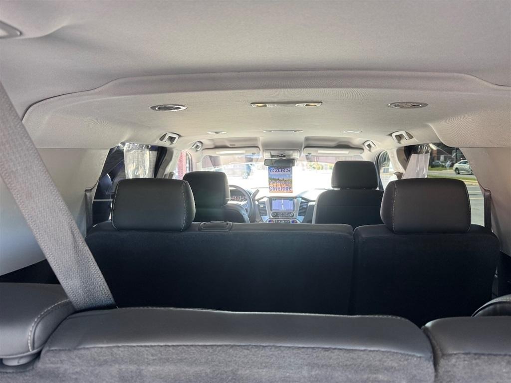 Chevrolet Suburban LT 4WD 2019