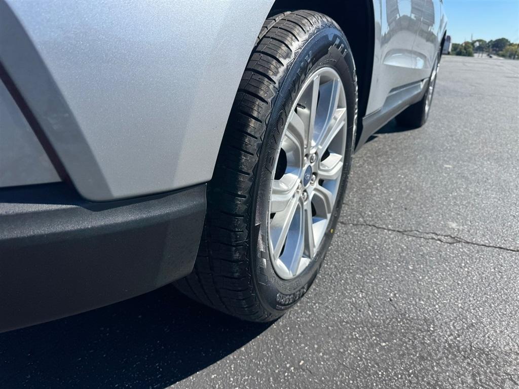 Ford Edge Titanium AWD 2022