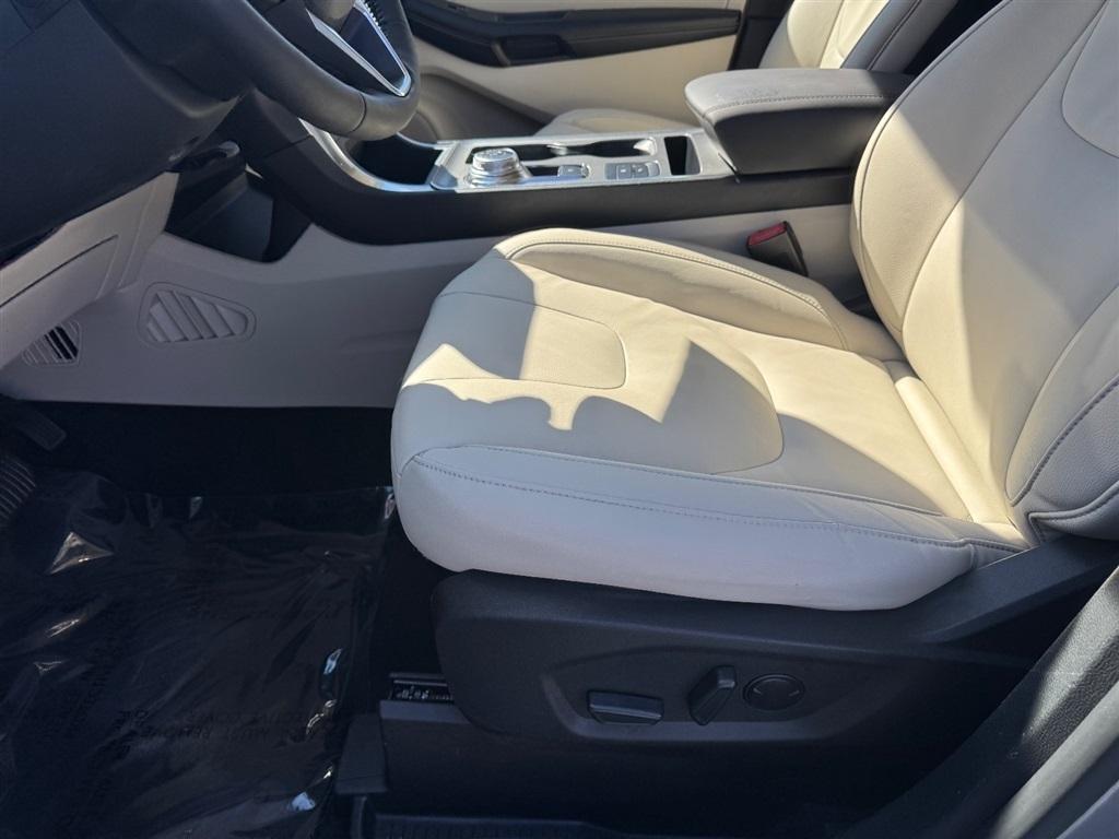 Ford Edge Titanium AWD 2022