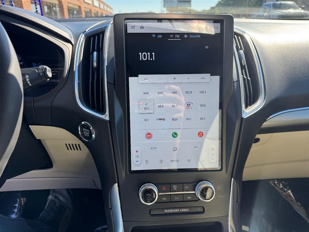 Ford Edge Titanium AWD 2022