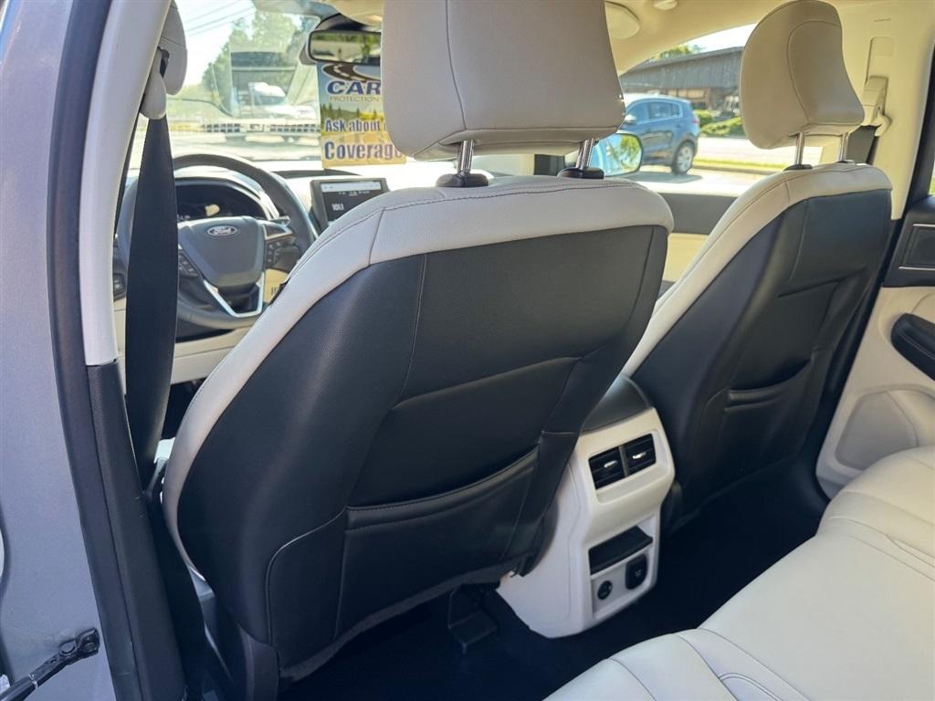 Ford Edge Titanium AWD 2022