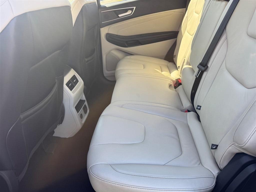 Ford Edge Titanium AWD 2022