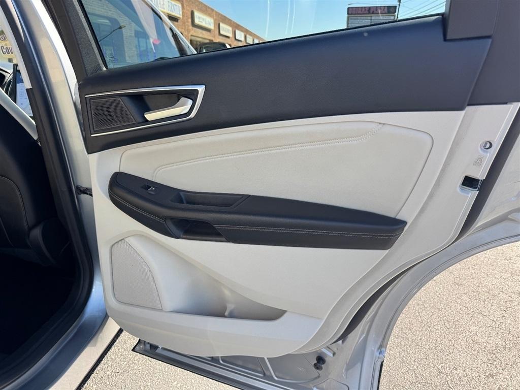 Ford Edge Titanium AWD 2022