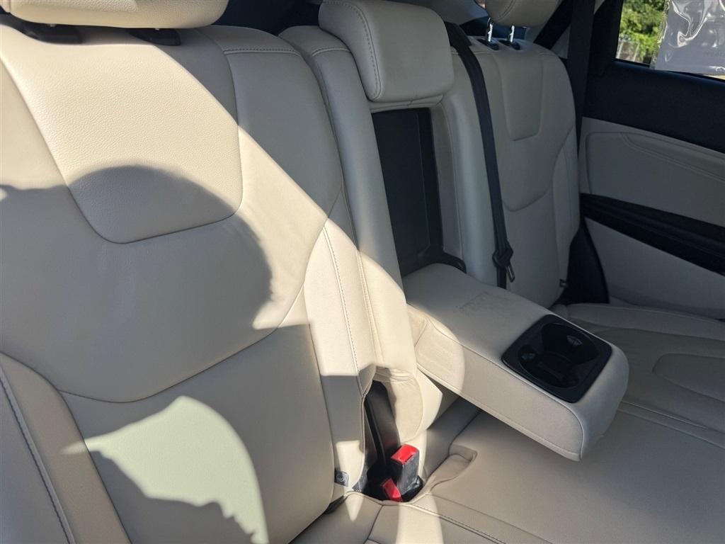 Ford Edge Titanium AWD 2022