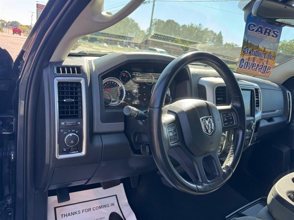 RAM 1500 Classic Tradesman Crew Cab LWB 4WD 2019