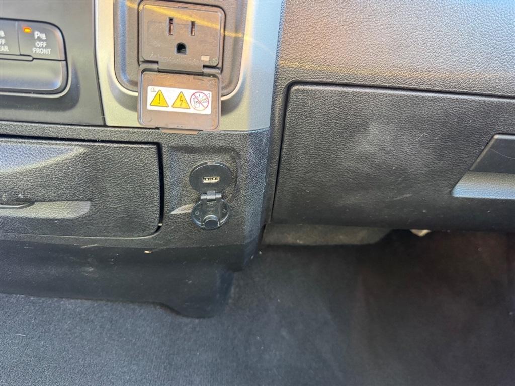 RAM 1500 Classic Tradesman Crew Cab LWB 4WD 2019